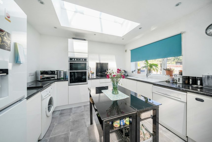 under offer old ruislip road london 35417 - Gibbs Gillespie