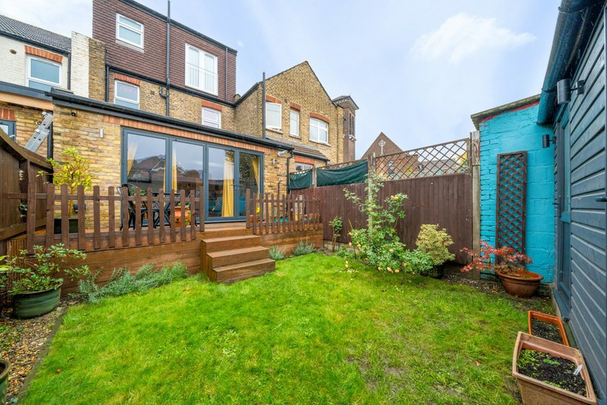 for sale leyborne avenue london 35425 - Gibbs Gillespie