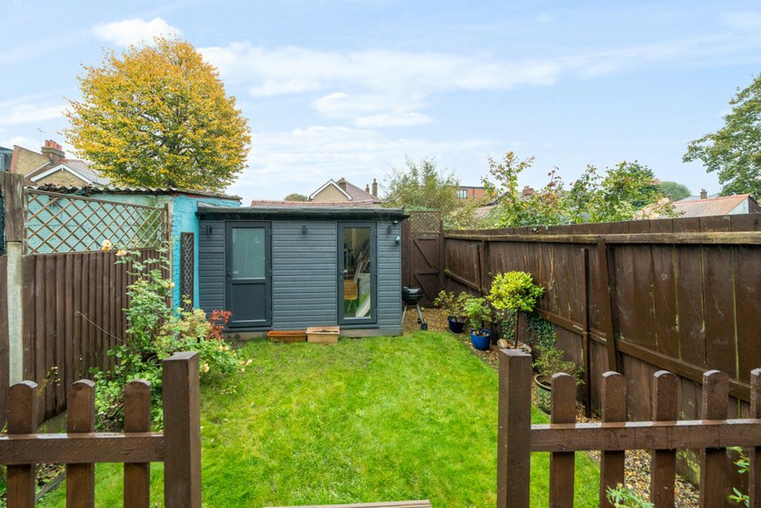 for sale leyborne avenue london 35425 - Gibbs Gillespie