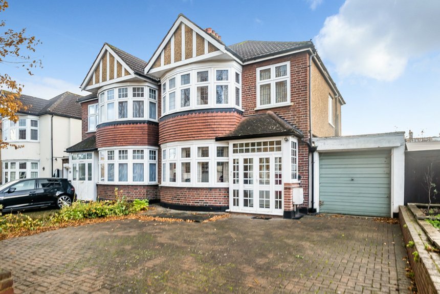 sold south drive london 35447 - Gibbs Gillespie
