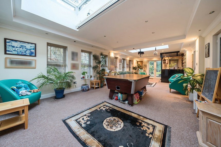 for sale howards wood drive london 35521 - Gibbs Gillespie