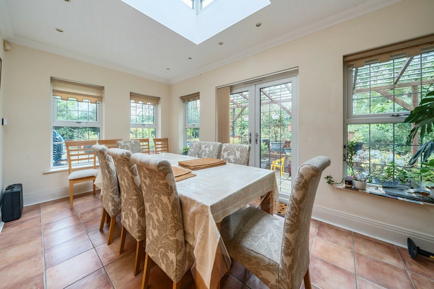 for sale howards wood drive london 35521 - Gibbs Gillespie