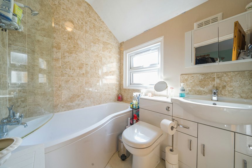 sold myddleton road london 35550 - Gibbs Gillespie