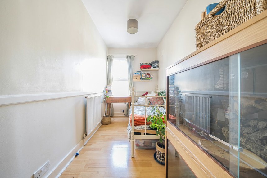 sold myddleton road london 35550 - Gibbs Gillespie