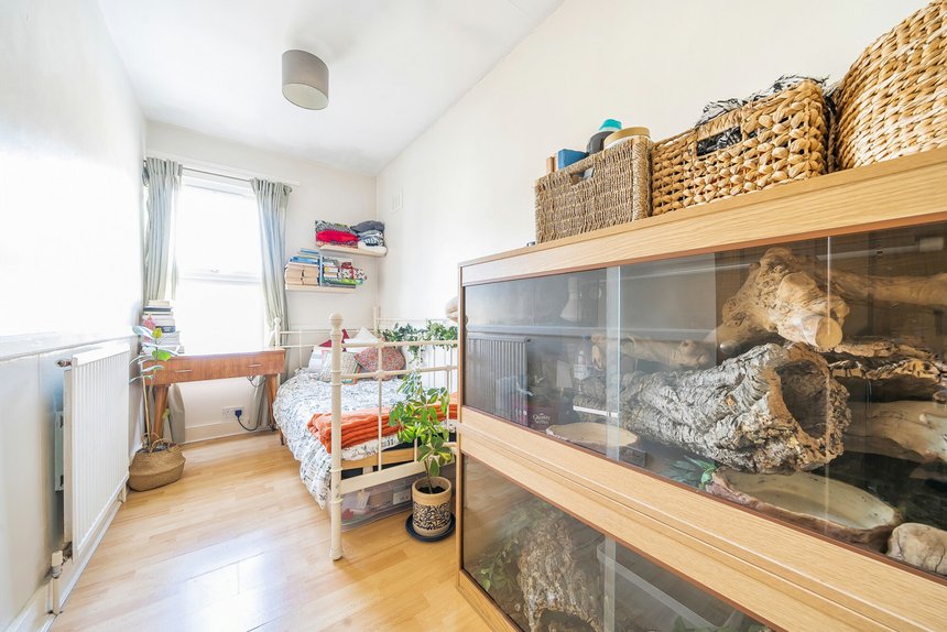 sold myddleton road london 35550 - Gibbs Gillespie