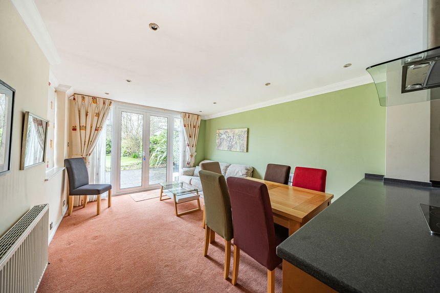 for sale dearne close london 35571 - Gibbs Gillespie
