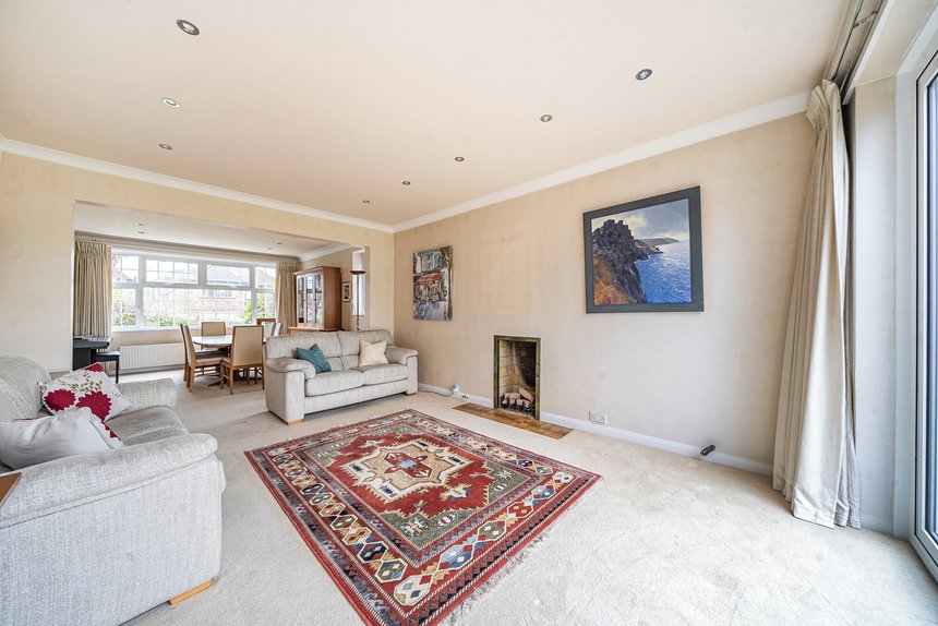 for sale dearne close london 35571 - Gibbs Gillespie