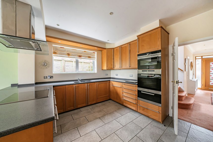 for sale dearne close london 35571 - Gibbs Gillespie