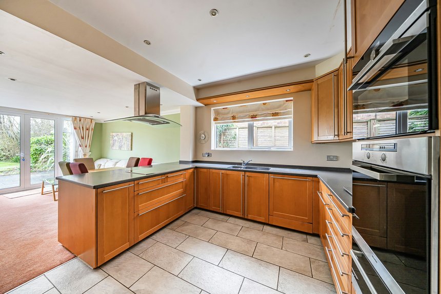 for sale dearne close london 35571 - Gibbs Gillespie