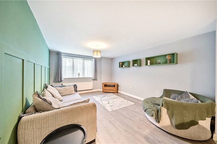 for sale capel crescent london 35640 - Gibbs Gillespie