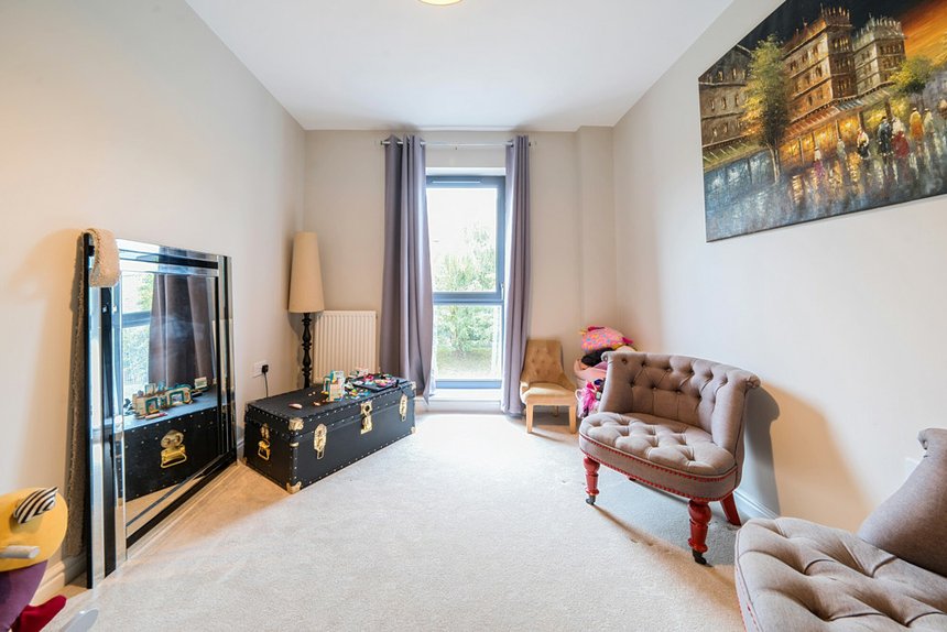 for sale churchill road london 35641 - Gibbs Gillespie