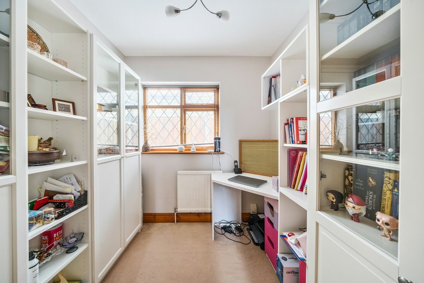for sale vinlake avenue london 35659 - Gibbs Gillespie