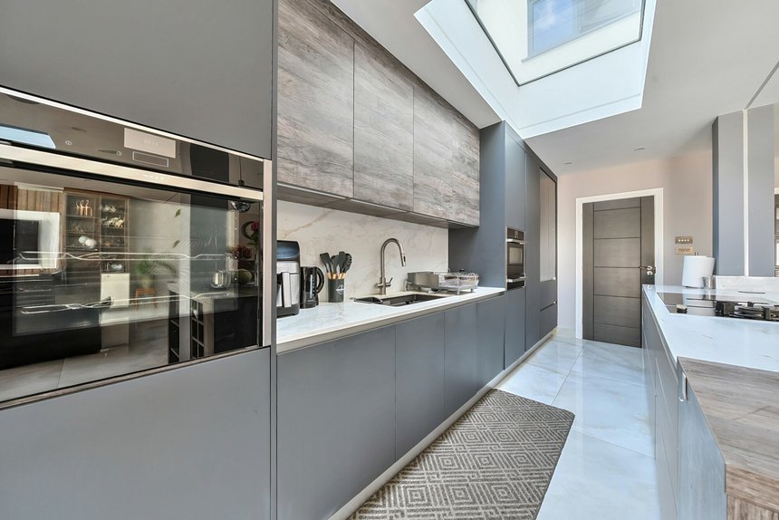 for sale kings way london 35717 - Gibbs Gillespie