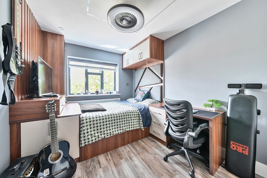for sale kings way london 35717 - Gibbs Gillespie