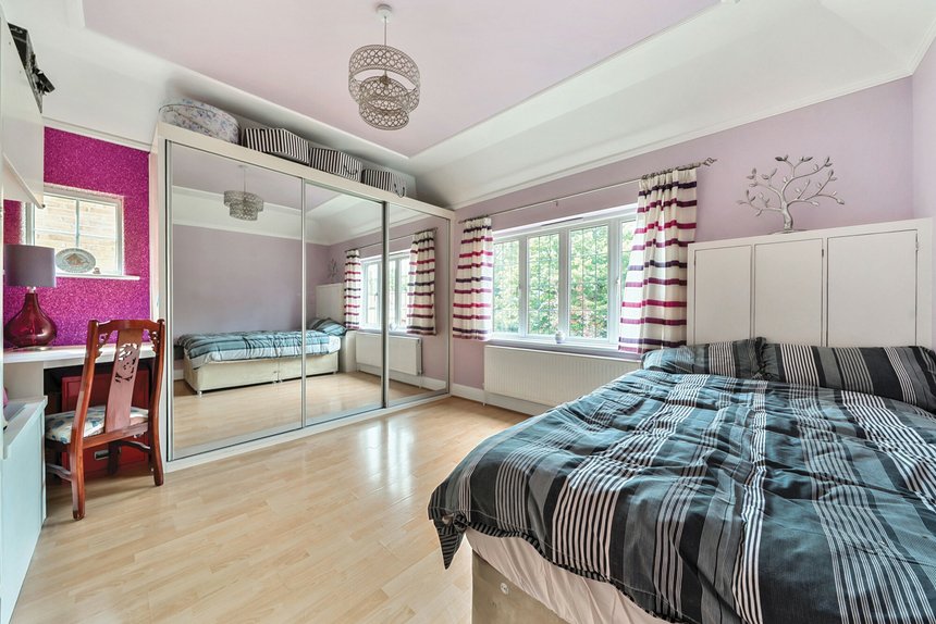 for sale wellington road london 35718 - Gibbs Gillespie