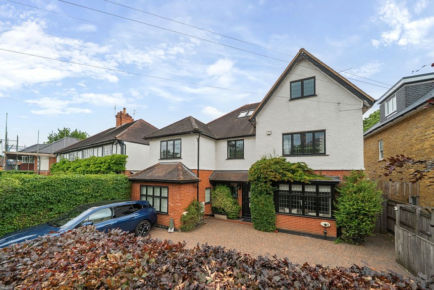 for sale wellington road london 35718 - Gibbs Gillespie