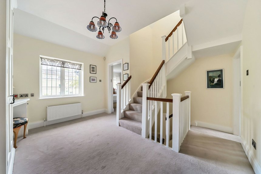 for sale wellington road london 35718 - Gibbs Gillespie