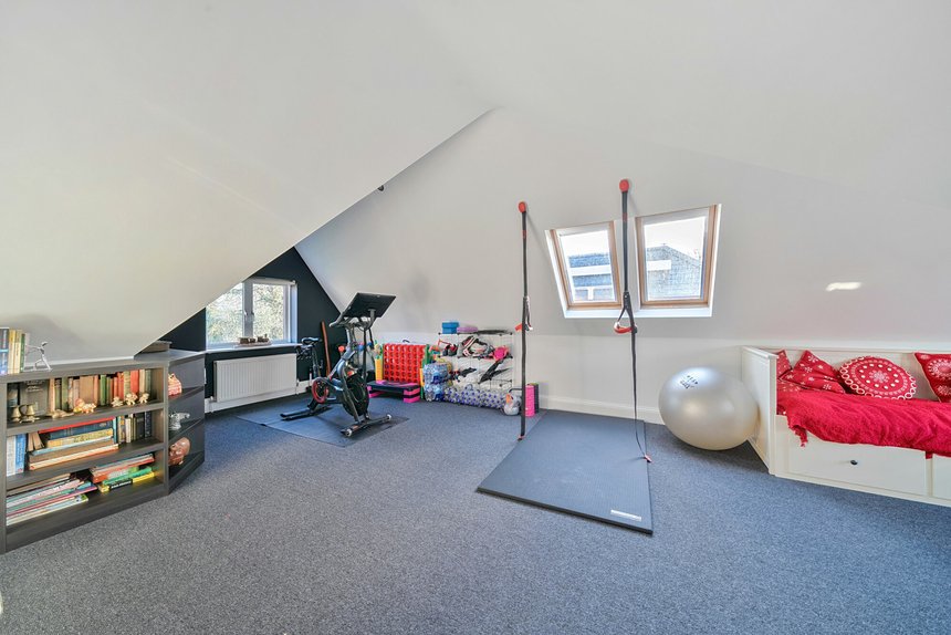 for sale wellington road london 35718 - Gibbs Gillespie