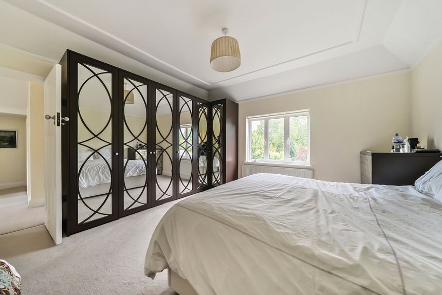 for sale wellington road london 35718 - Gibbs Gillespie