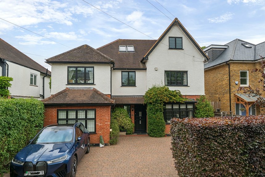 for sale wellington road london 35718 - Gibbs Gillespie