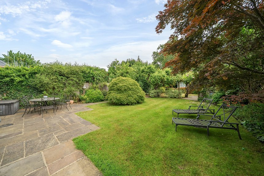 for sale wellington road london 35718 - Gibbs Gillespie