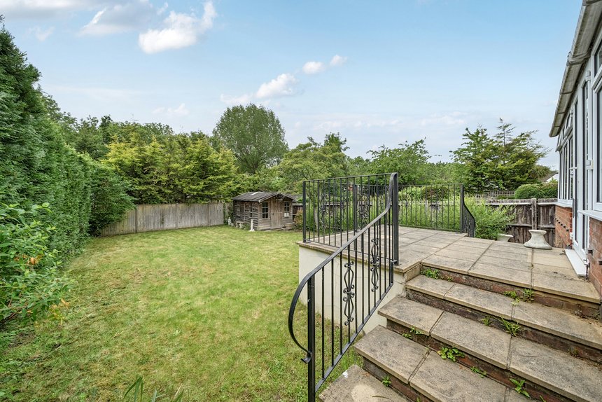 sold downs avenue london 35726 - Gibbs Gillespie