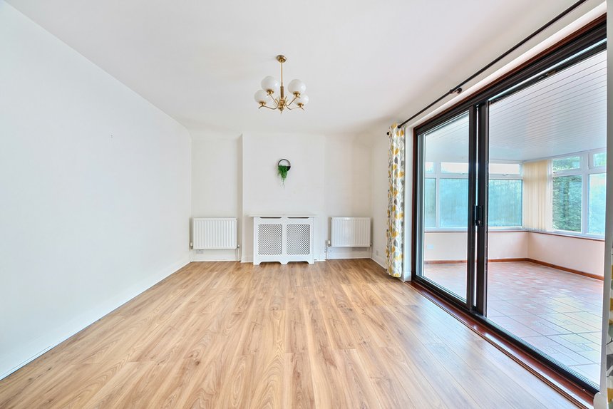 sold downs avenue london 35726 - Gibbs Gillespie