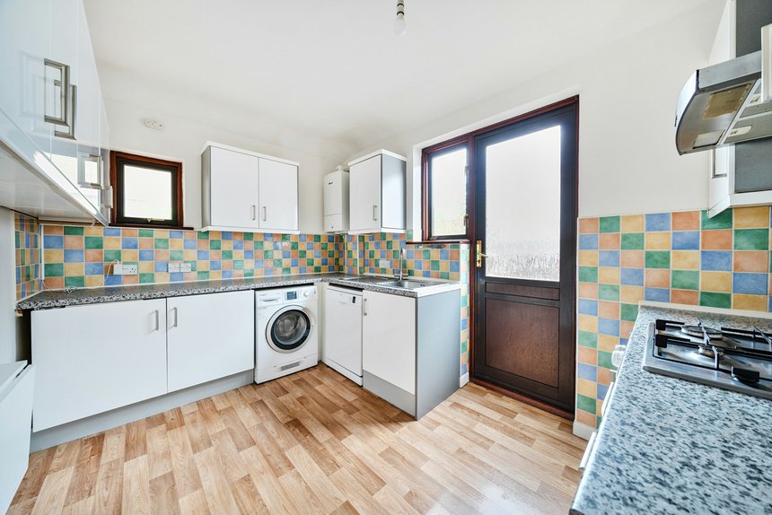 sold downs avenue london 35726 - Gibbs Gillespie