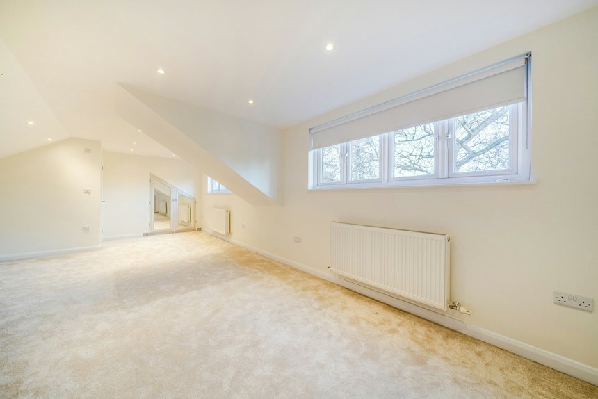 under offer dearne close london 35790 - Gibbs Gillespie