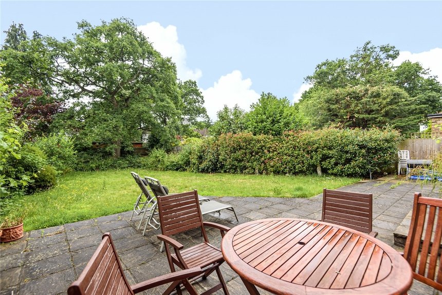 under offer broadwood avenue london 35812 - Gibbs Gillespie