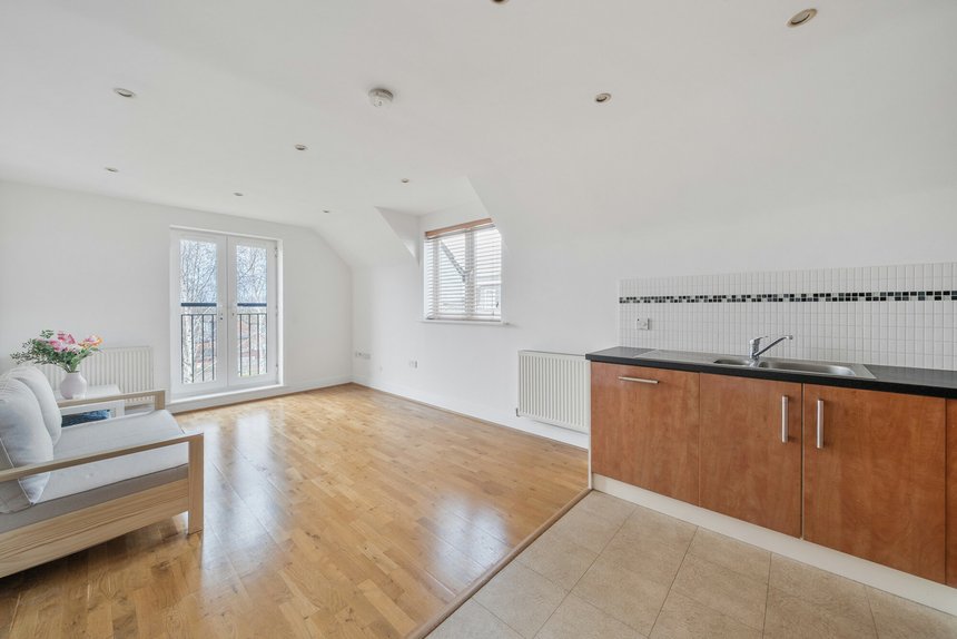 for sale west end road london 35830 - Gibbs Gillespie