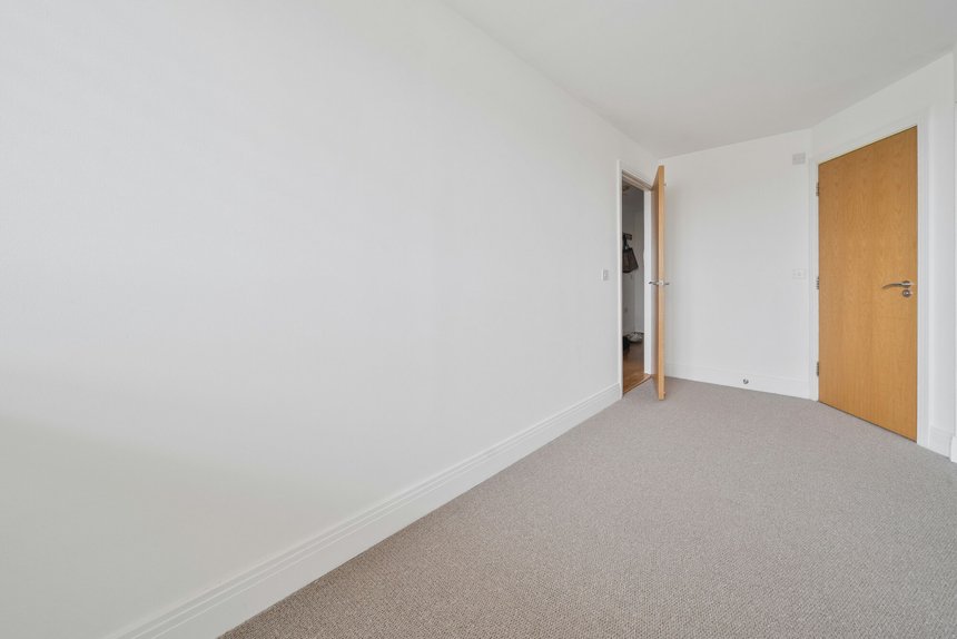 for sale west end road london 35830 - Gibbs Gillespie