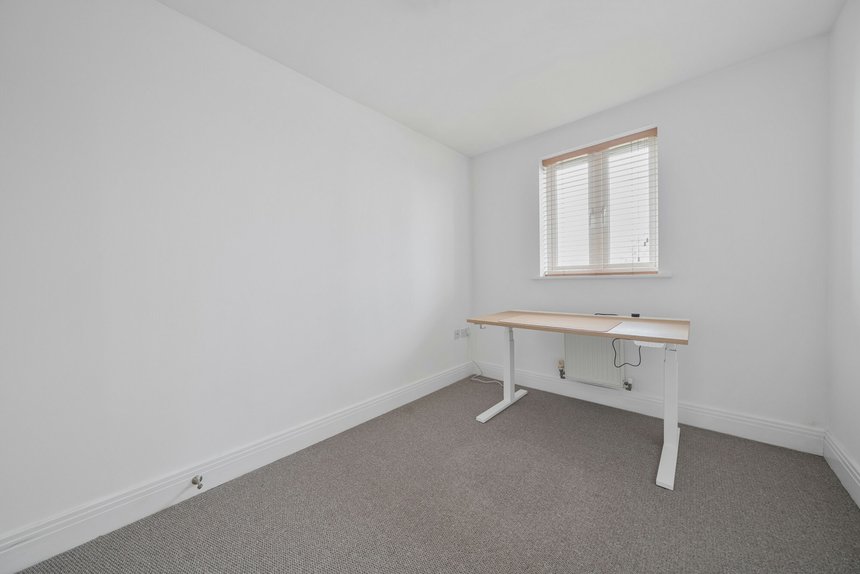 for sale west end road london 35830 - Gibbs Gillespie