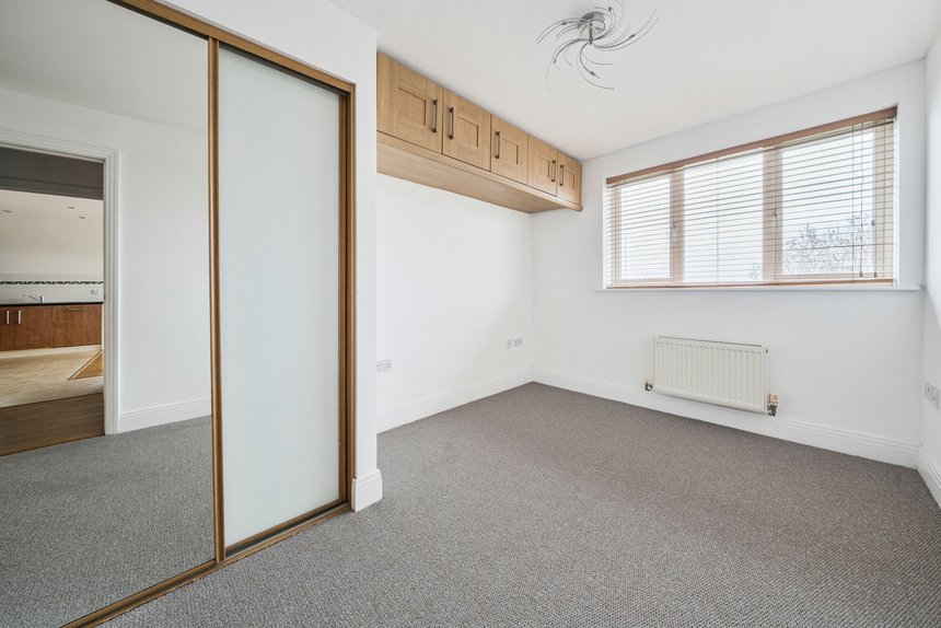 for sale west end road london 35830 - Gibbs Gillespie