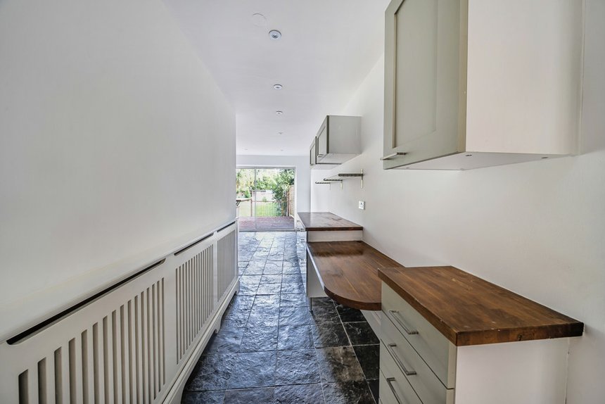 for sale hallowell road london 35836 - Gibbs Gillespie