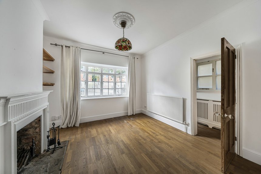 for sale hallowell road london 35836 - Gibbs Gillespie