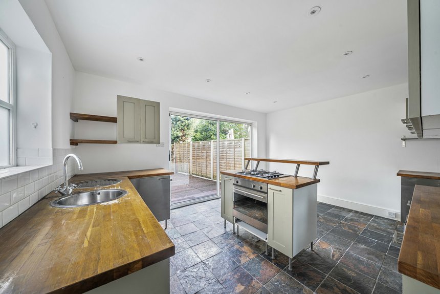 for sale hallowell road london 35836 - Gibbs Gillespie