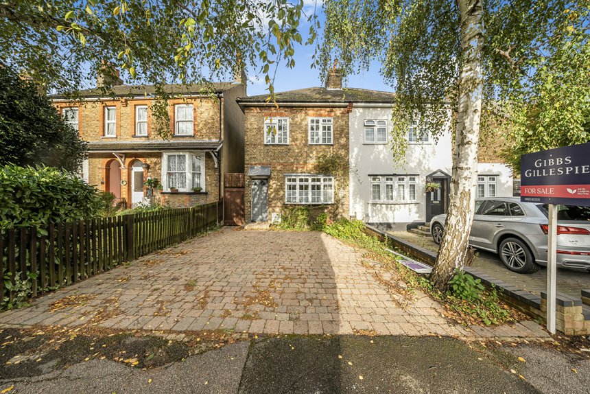 for sale hallowell road london 35836 - Gibbs Gillespie