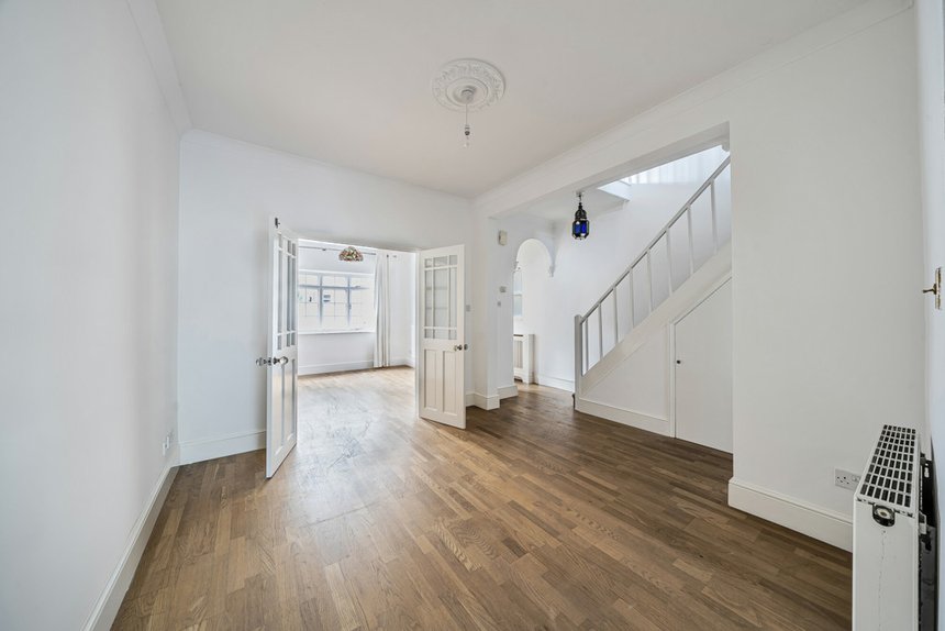 for sale hallowell road london 35836 - Gibbs Gillespie