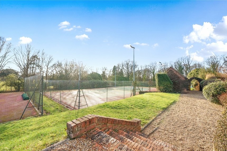 for sale framewood road london 35849 - Gibbs Gillespie