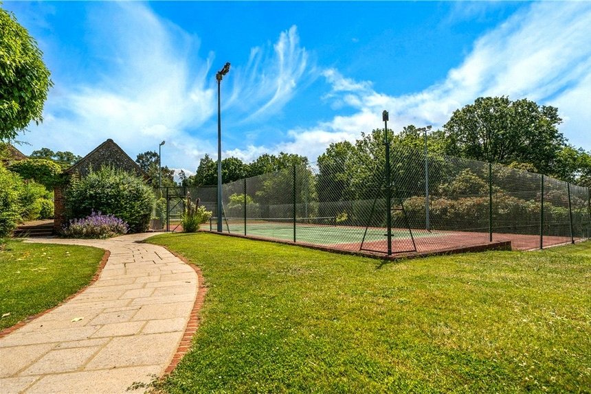 for sale framewood road london 35849 - Gibbs Gillespie