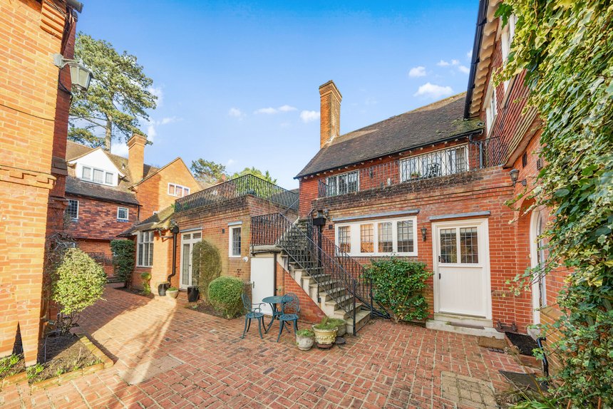 for sale framewood road london 35849 - Gibbs Gillespie