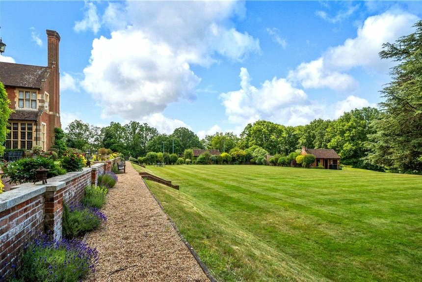 for sale framewood road london 35849 - Gibbs Gillespie