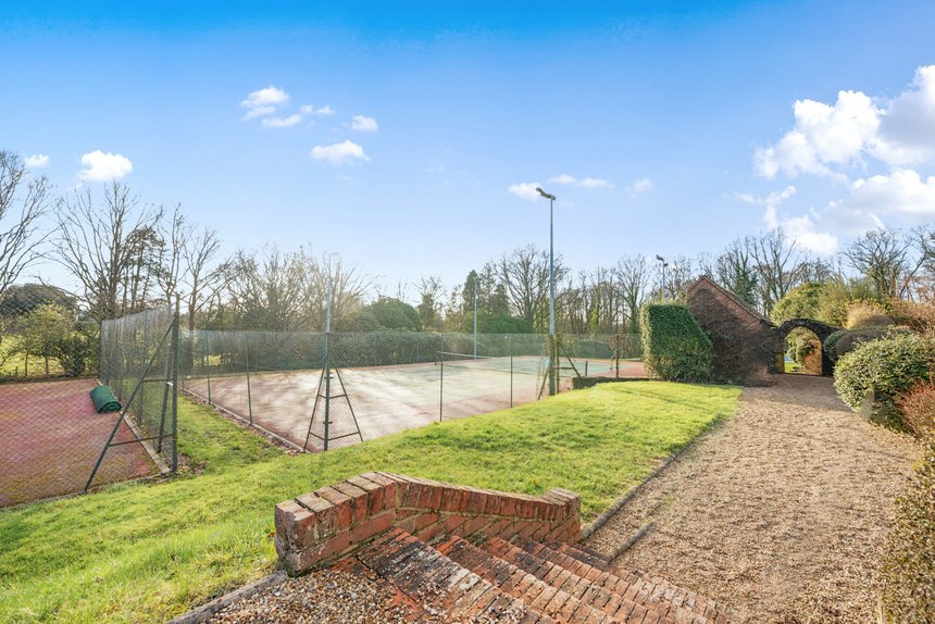 for sale framewood road london 35849 - Gibbs Gillespie