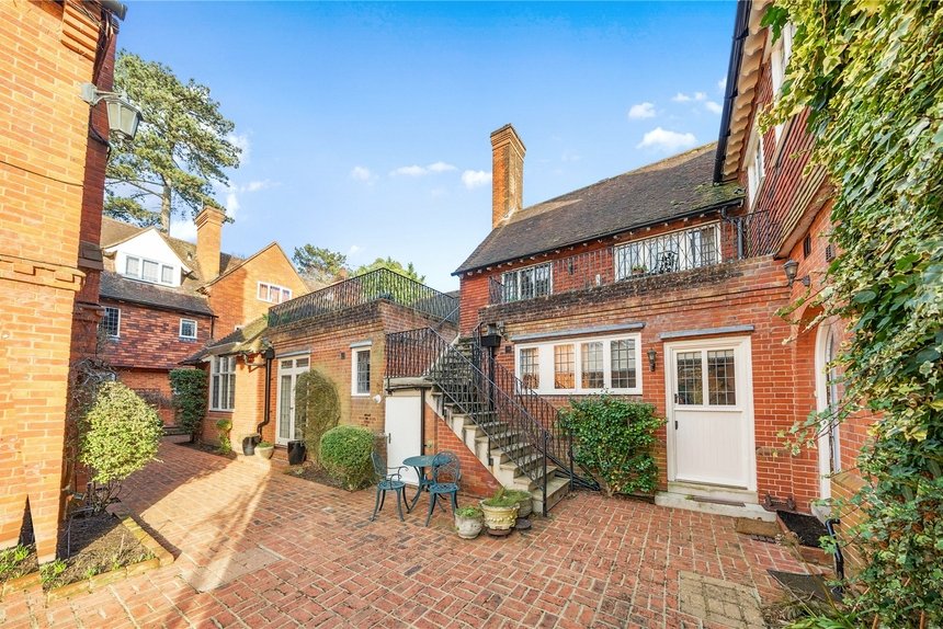 for sale framewood road london 35849 - Gibbs Gillespie