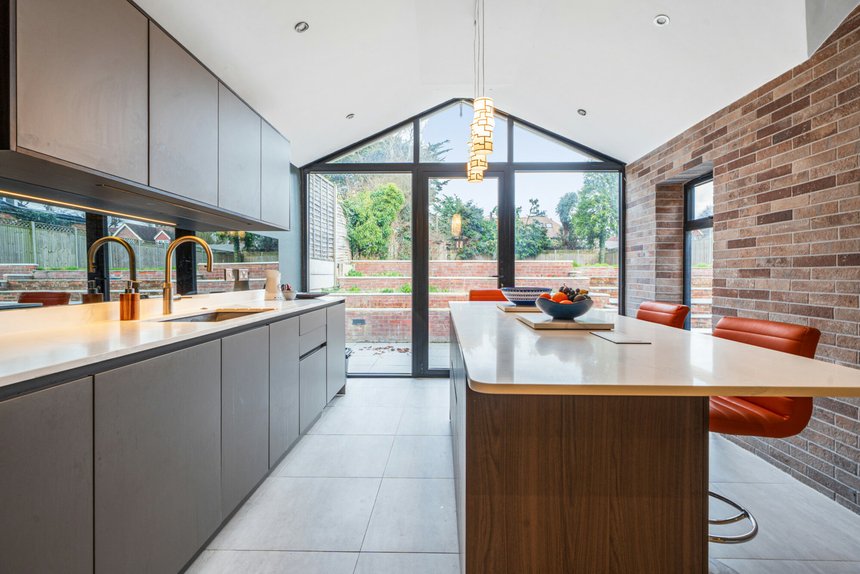 under offer cheapside lane london 35854 - Gibbs Gillespie