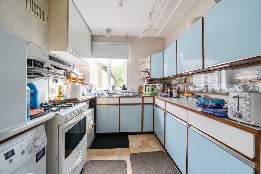 under offer oakington avenue london 35969 - Gibbs Gillespie