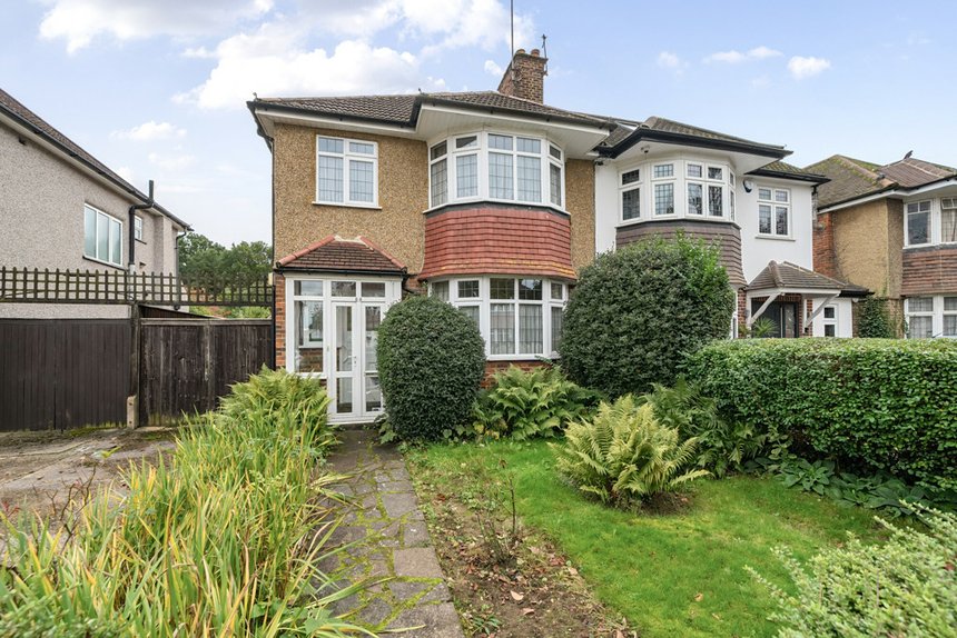 under offer oakington avenue london 35969 - Gibbs Gillespie