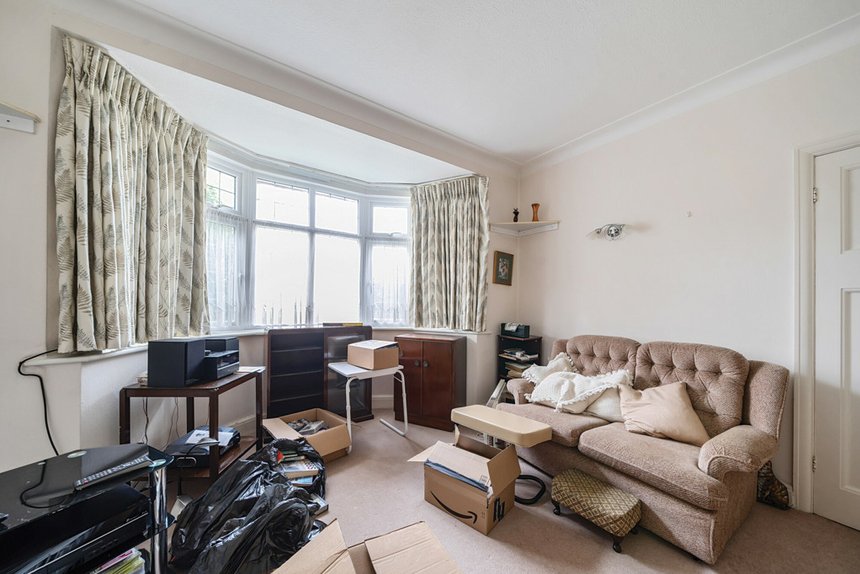 under offer oakington avenue london 35969 - Gibbs Gillespie