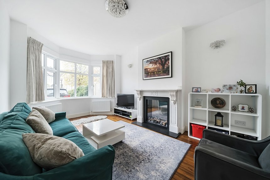 for sale loveday road london 36079 - Gibbs Gillespie